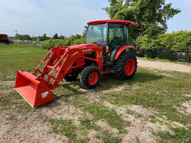 Image of Kubota L3560HSTC-LE equipment image 4