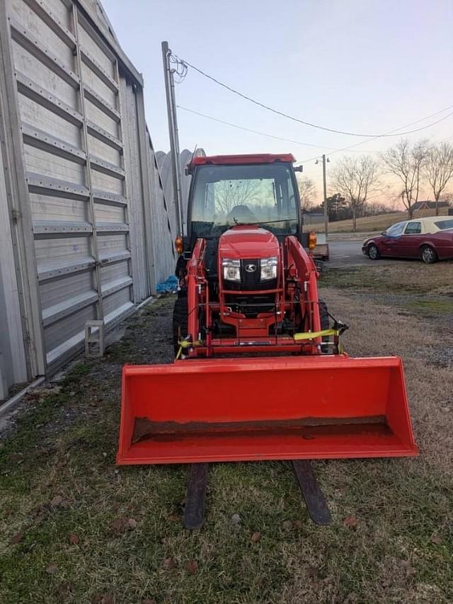 Image of Kubota L3560HSTC-LE equipment image 1