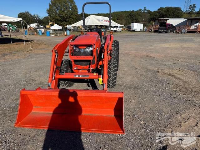 Image of Kubota L3902 equipment image 1