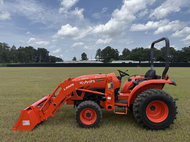 Image of Kubota L3902HST equipment image 1