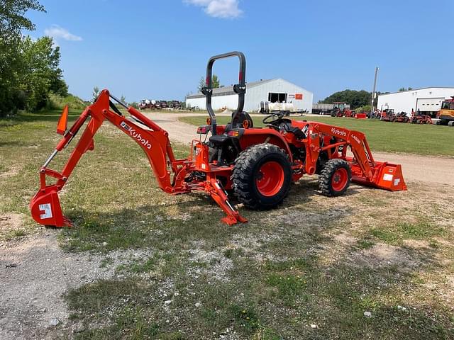 Image of Kubota L3902HST equipment image 3