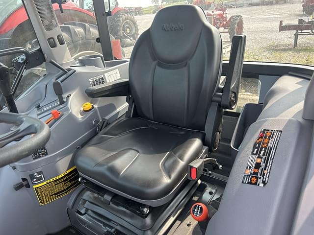 Image of Kubota L4060 equipment image 1