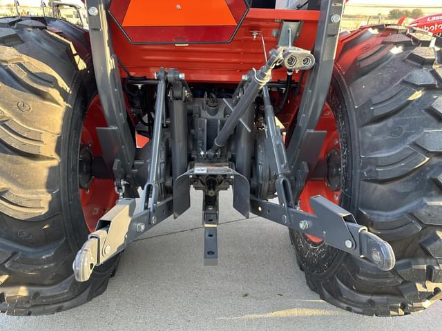 Image of Kubota L4060HST equipment image 4