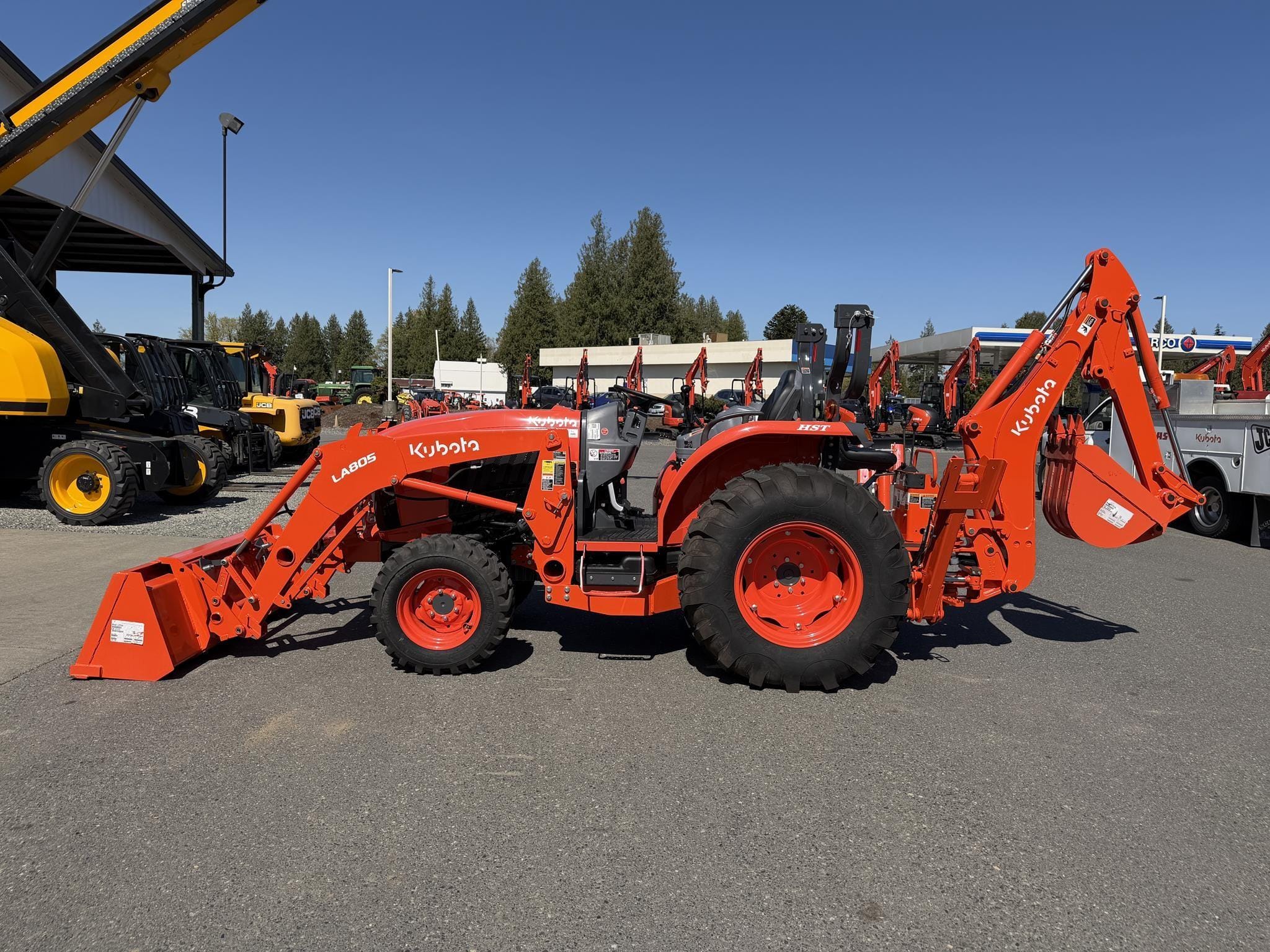 2024 Kubota L4060HST Equipment Image0