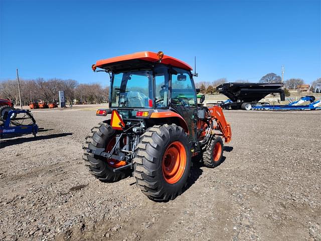 Image of Kubota L4060HSTC-LE equipment image 3