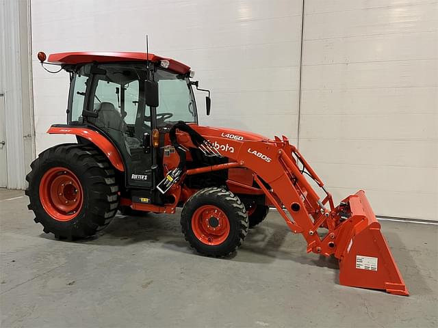 Image of Kubota L4060HSTC-LE equipment image 4