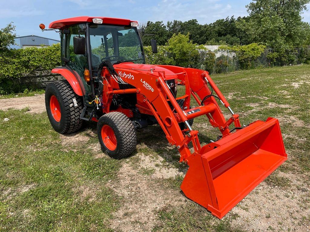 Image of Kubota L4760 Primary image