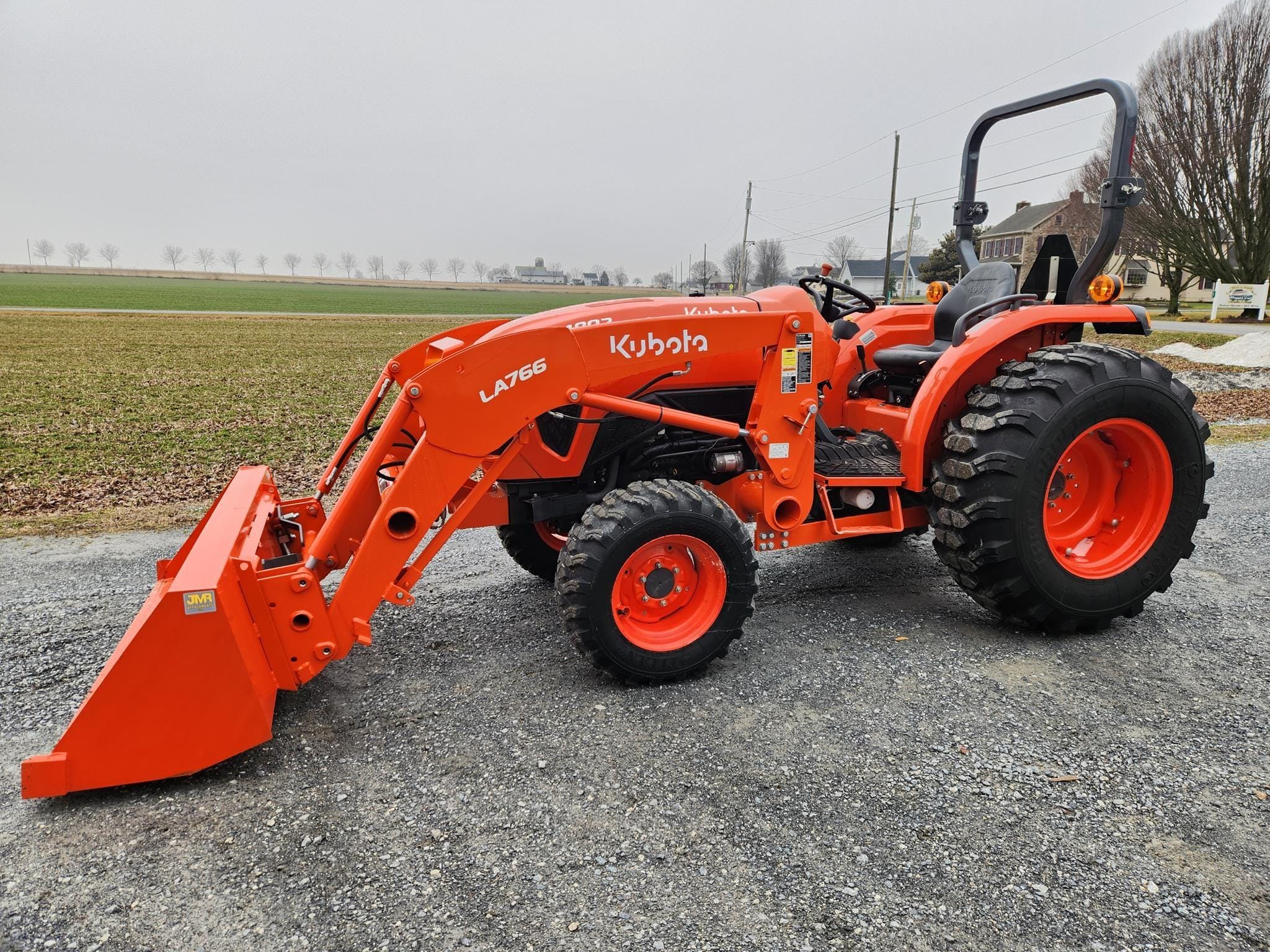 2024 Kubota L4802HST Equipment Image0