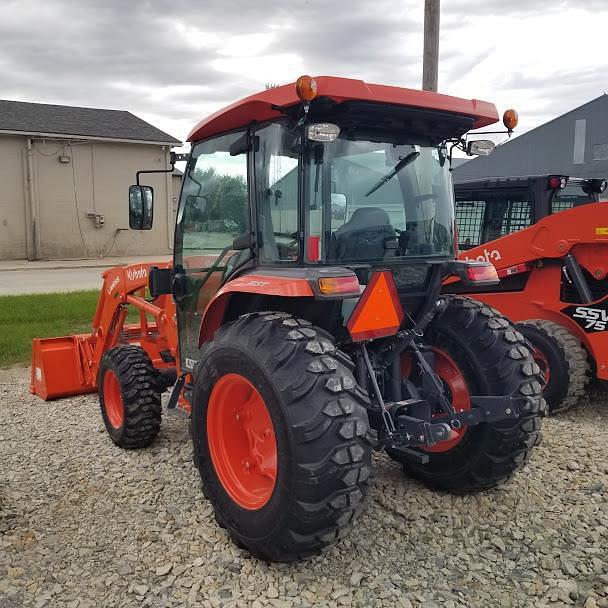 Image of Kubota L5460 equipment image 2