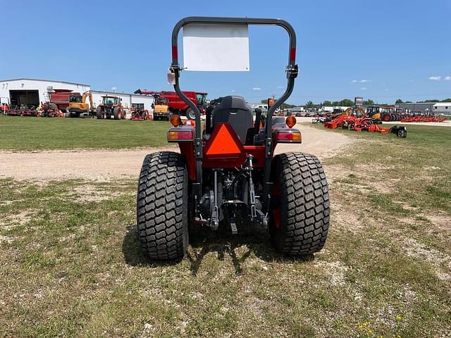 Image of Kubota L6060 equipment image 3