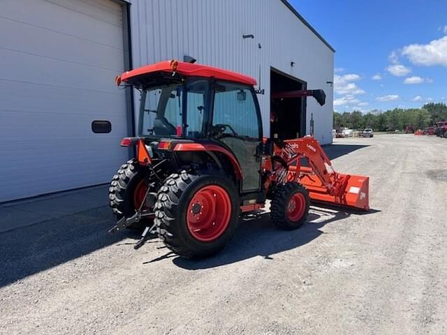 Image of Kubota L6060 equipment image 3