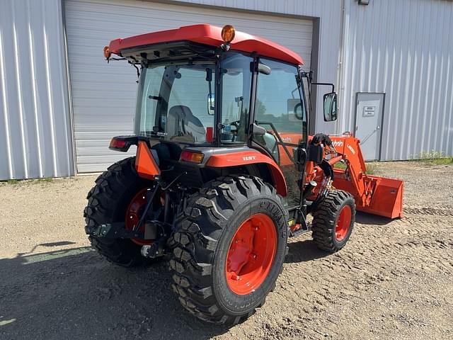 Image of Kubota L6060 equipment image 4