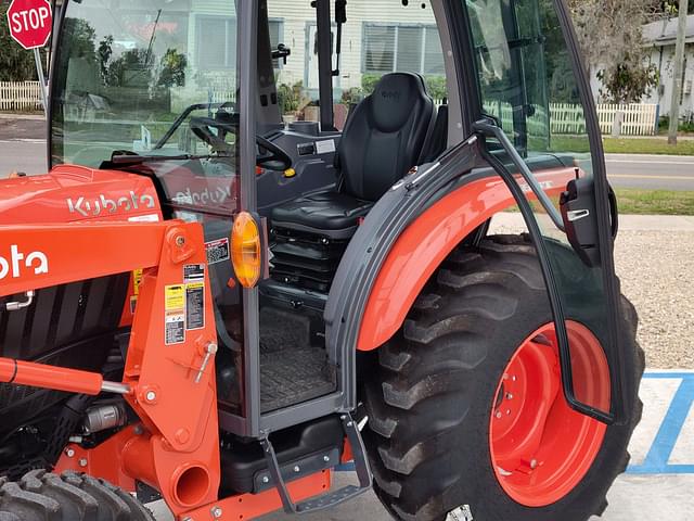 Image of Kubota L3560 Limited Edition equipment image 4