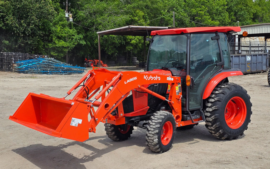 2025 Kubota L3560HSTC-LE Equipment Image0