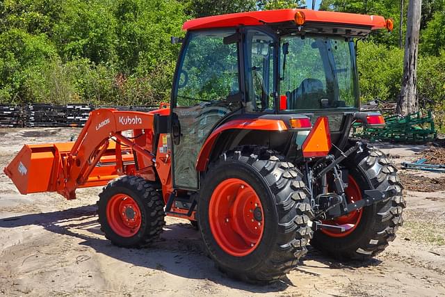 Image of Kubota L3560HST-LE equipment image 3