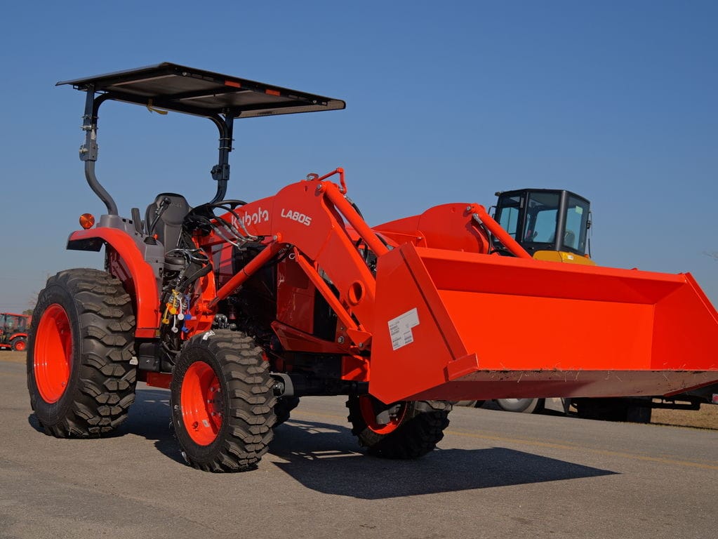 2025 Kubota L3560HST-LE Equipment Image0