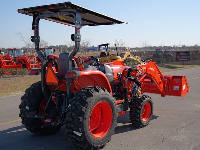 Image of Kubota L3560HST-LE equipment image 2