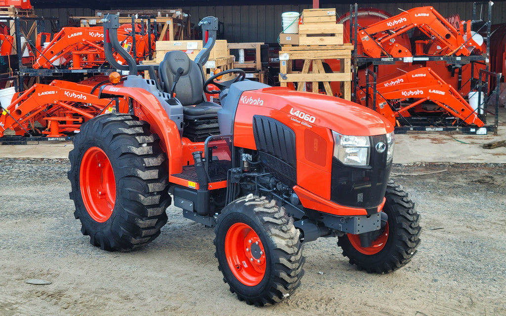Main image Kubota L4060HST-LE