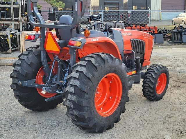 Image of Kubota L4060HST-LE equipment image 3