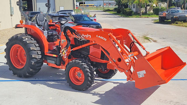 Image of Kubota L4060HST-LE equipment image 2