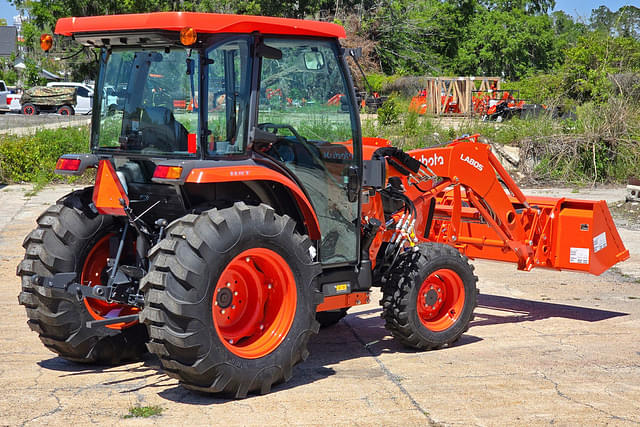 Image of Kubota L4060HST-LE equipment image 2