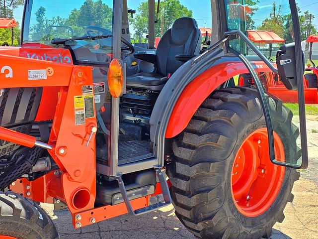 Image of Kubota L4060 equipment image 4