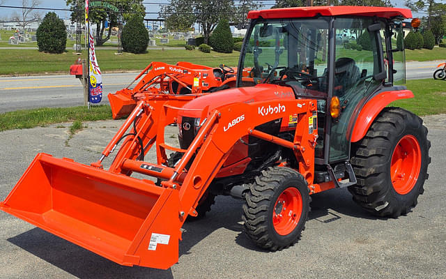 Image of Kubota L4060HST-LE equipment image 1