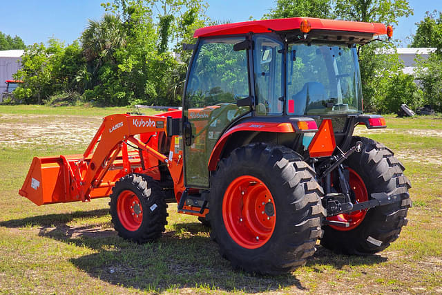 Image of Kubota L4060HST-LE equipment image 3