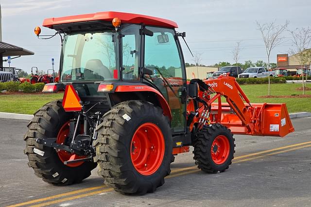 Image of Kubota L4060 equipment image 2