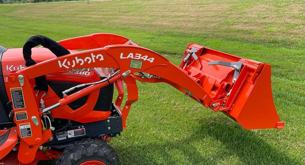 Image of Kubota LA344 Image 1