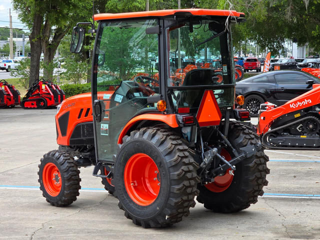 Image of Kubota LX2620HSDC equipment image 3