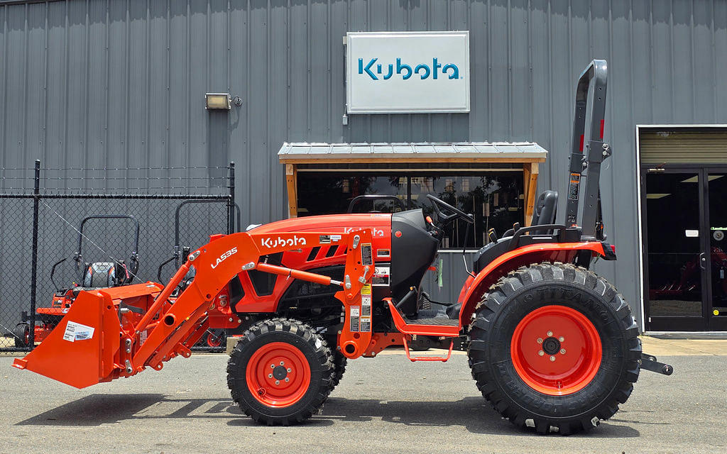 Image of Kubota LX2620SUHSD Primary image