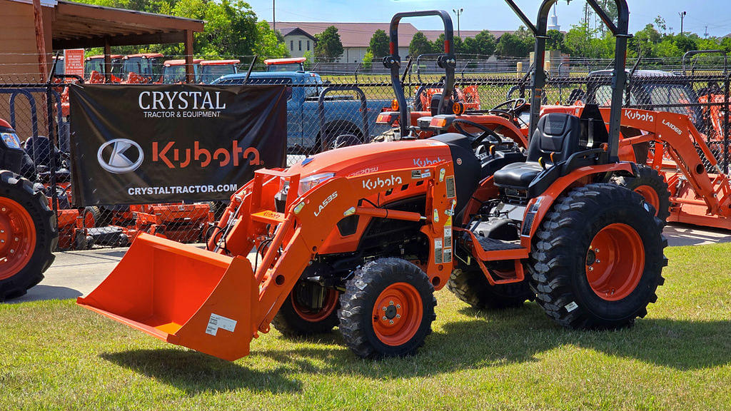 Image of Kubota LX2620HSD Primary image
