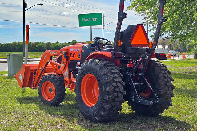 Image of Kubota LX3520HSD equipment image 1