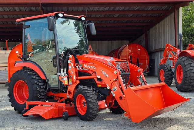 Image of Kubota LX4020HSDC equipment image 1