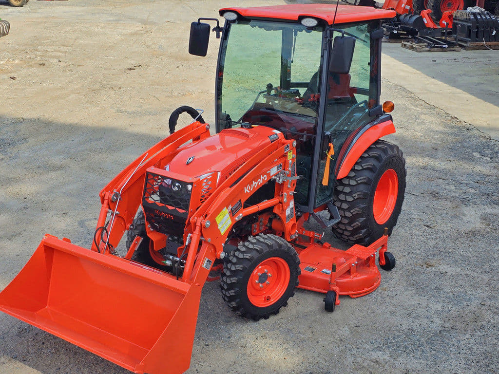 Image of Kubota LX4020HSDC Primary image