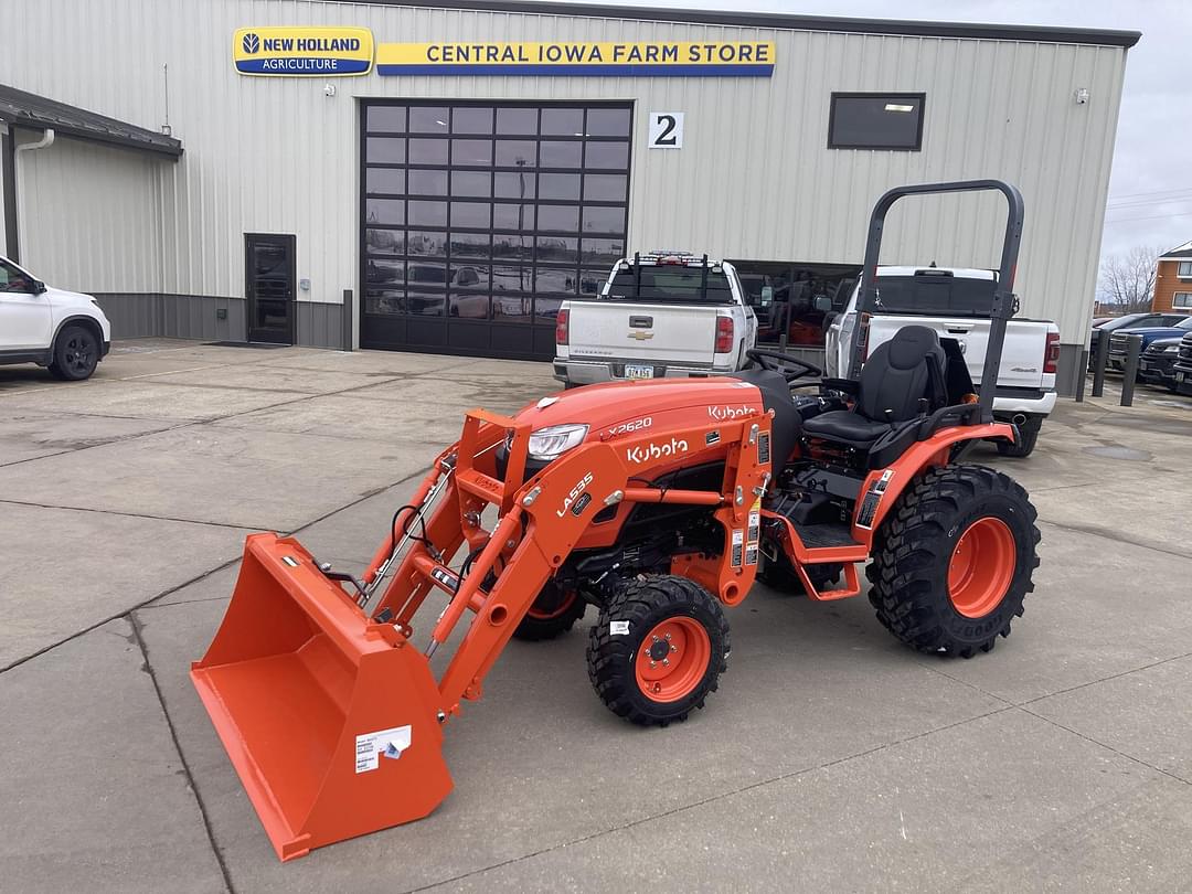 Image of Kubota LX2620HSD Primary image