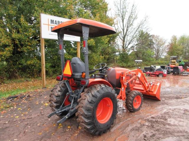 Image of Kubota LX2620HSD equipment image 2
