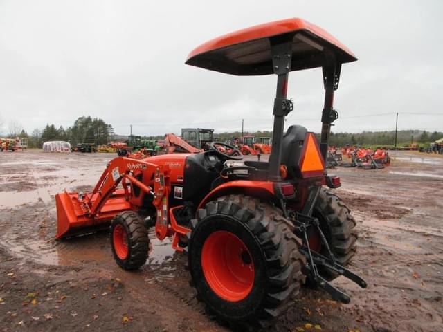 Image of Kubota LX2620HSD equipment image 3