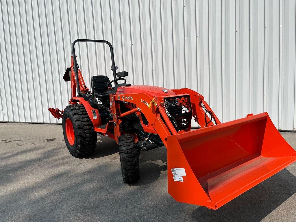 Image of Kubota LX2620SUHSD Image 0