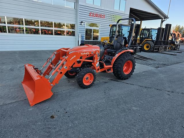 Image of Kubota LX3520HSD equipment image 1