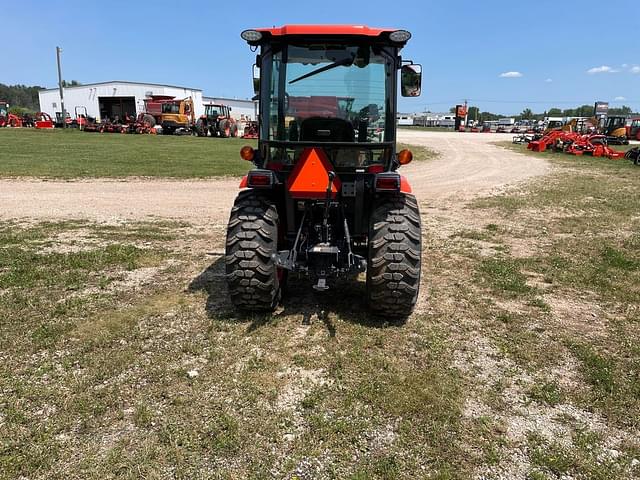 Image of Kubota LX3520 equipment image 4