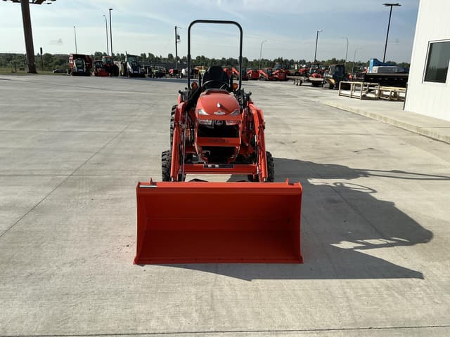 Image of Kubota LX4020HSD equipment image 3