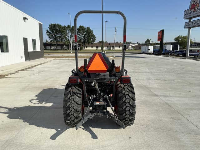 Image of Kubota LX4020HSD equipment image 1
