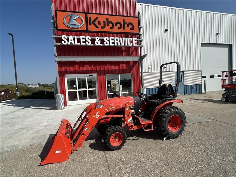 2024 Kubota LX4020HSD Equipment Image0
