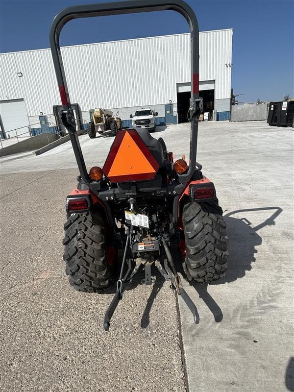 Image of Kubota LX4020HSD equipment image 3