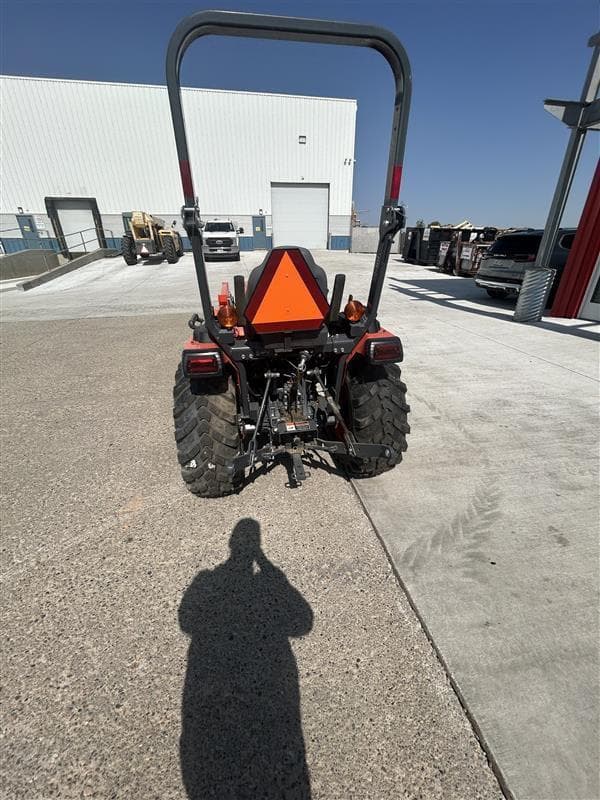 Image of Kubota LX4020HSD equipment image 3