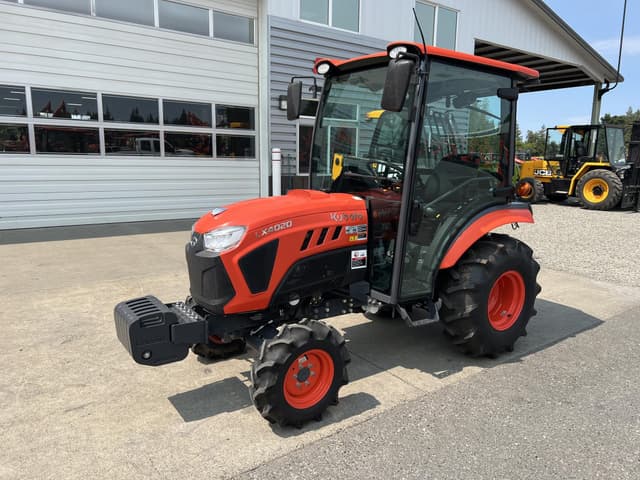 Image of Kubota LX4020HSDC equipment image 1