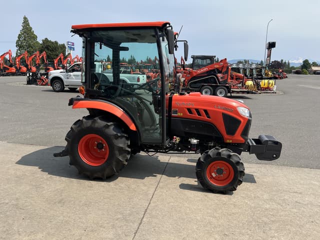Image of Kubota LX4020HSDC equipment image 4