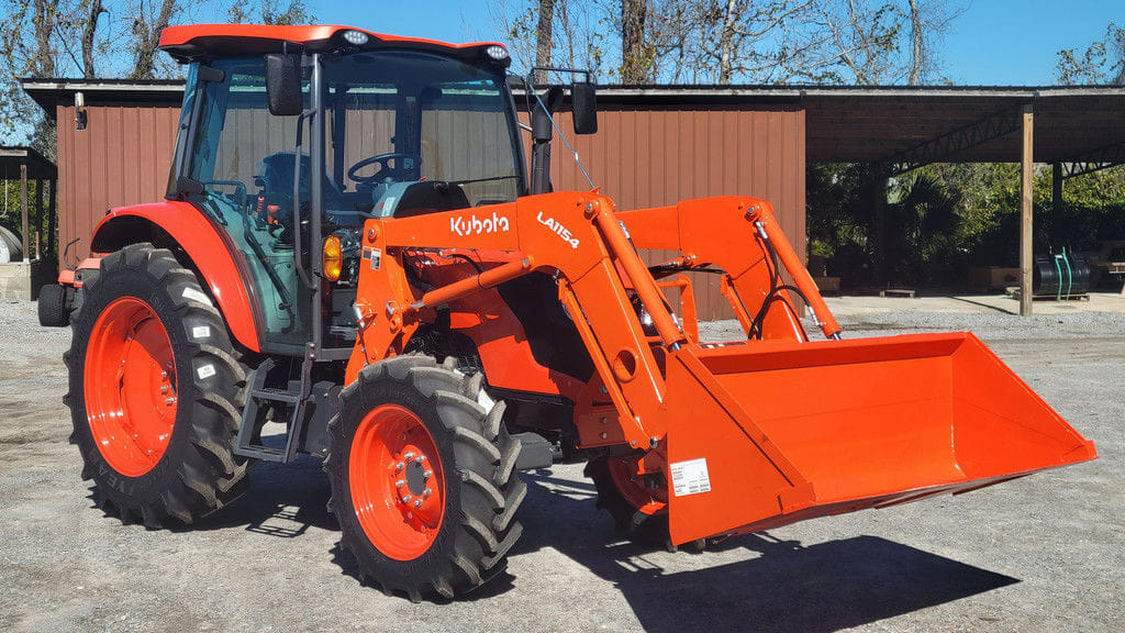 2024 Kubota M4D-071 Equipment Image0